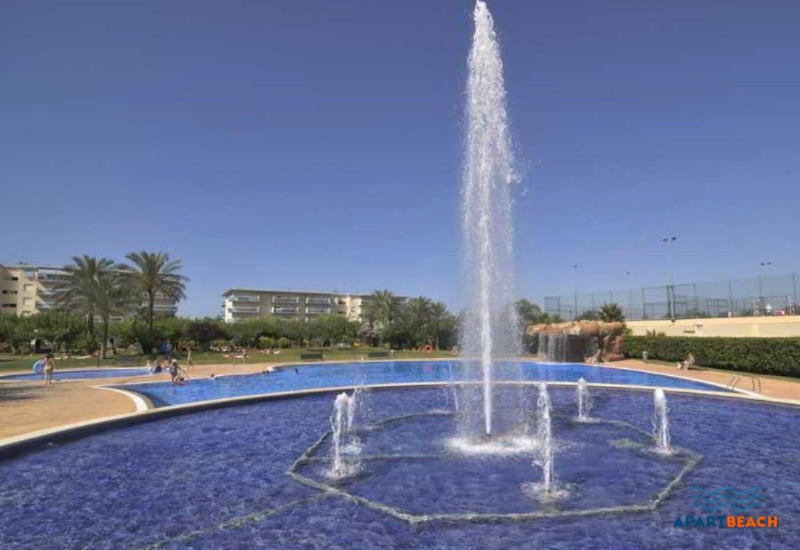 Apartbeach Los Juncos Residencial Piscinas Y Petanca La Pineda Kültér fotó