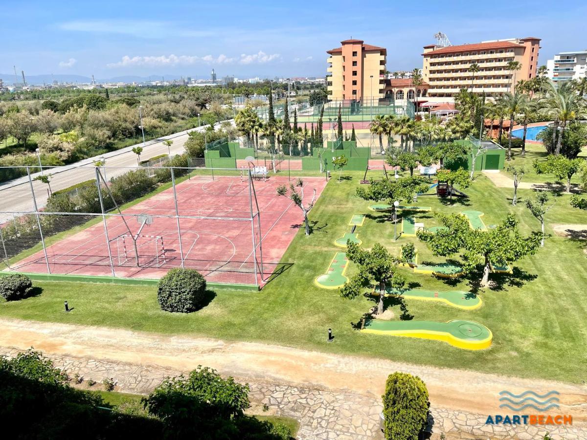 Apartbeach Los Juncos Residencial Piscinas Y Petanca La Pineda Kültér fotó