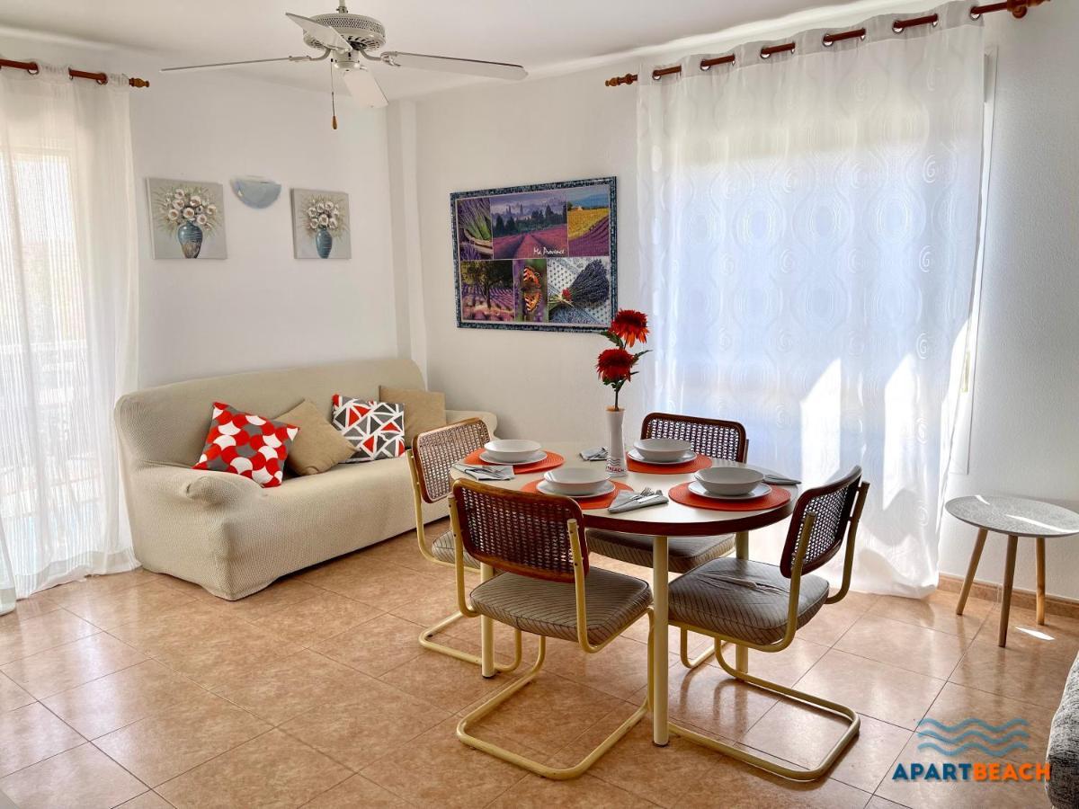 Apartbeach Los Juncos Residencial Piscinas Y Petanca La Pineda Kültér fotó