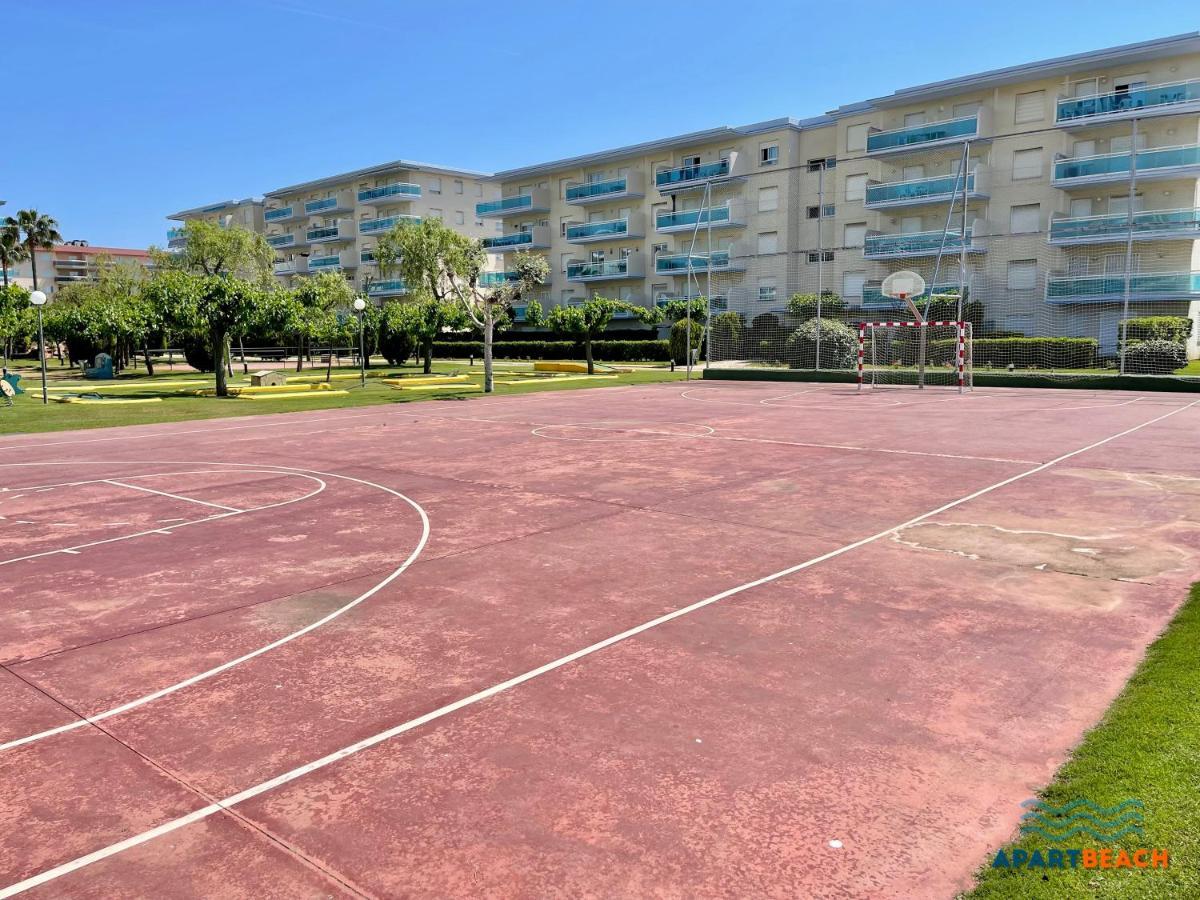 Apartbeach Los Juncos Residencial Piscinas Y Petanca La Pineda Kültér fotó