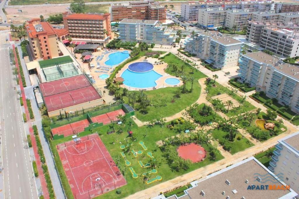 Apartbeach Los Juncos Residencial Piscinas Y Petanca La Pineda Kültér fotó